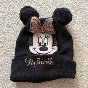 🤍H&M🤍 Minnie Mouse winter hat , girls size 5-7 years